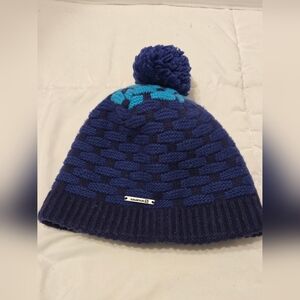 Salomon Knitted Beanie Pom Pom Hat, Bobble Hat Travel Warm Vacation Winter